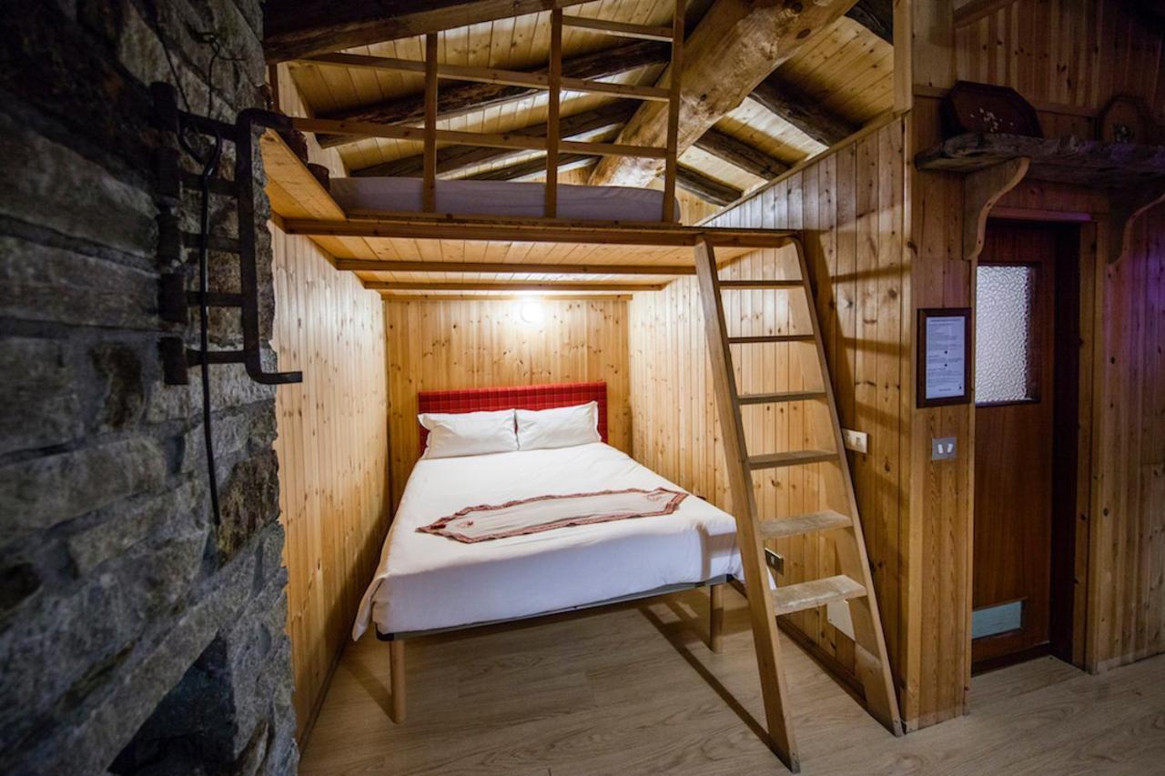 Rifugio Baita Belvedere Champoluc Esterno foto
